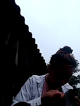 Snapshot of CloudyChu chatting on October 4, 3:15 am CloudyChu online show from October 4, 3:15 am