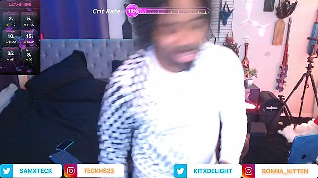 SamXTeck online show from December 23, 1:47 am