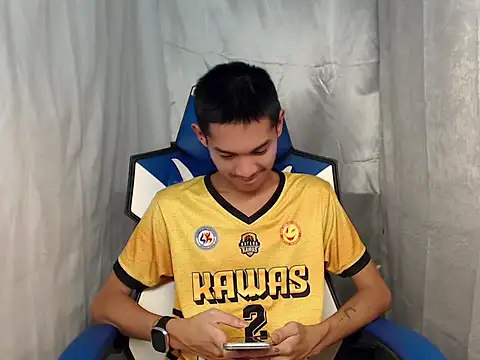 riks tyler online show from March 6, 3:08 pm