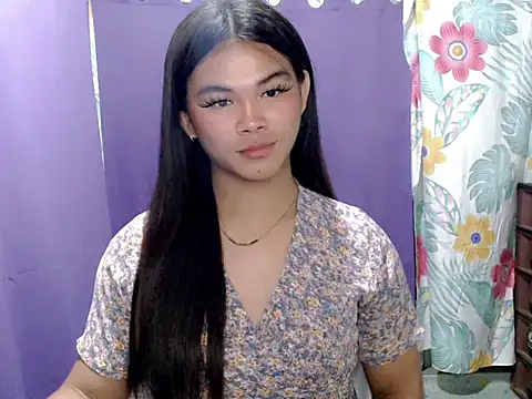 Snapshot of urgirljane chatting on April 29, 5:30 pm urgirljane online show from April 29, 5:30 pm