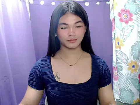 Snapshot of urgirljane chatting on April 30, 5:36 am urgirljane online show from April 30, 5:36 am