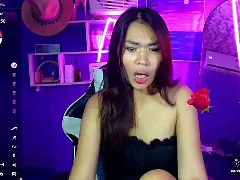 Snapshot of urgirljane chatting on May 27, 8:39 pm urgirljane online show from May 27, 8:39 pm