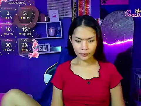 Snapshot of urgirljane chatting on June 29, 10:15 am urgirljane online show from June 29, 10:15 am