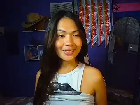 Snapshot of urgirljane chatting on July 11, 10:55 pm urgirljane online show from July 11, 10:55 pm