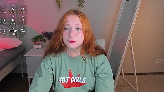Snapshot of Violet_Griffen chatting on July 12, 3:47 pm Violet Griffen online show from July 12, 3:47 pm