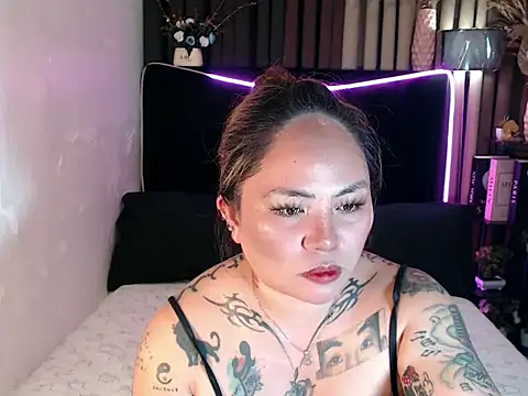 EstellaStarXxx online show from June 6, 4:44 pm