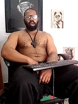 Snapshot of King_Malik chatting on November 6, 1:56 pm King Malik online show from November 6, 1:56 pm