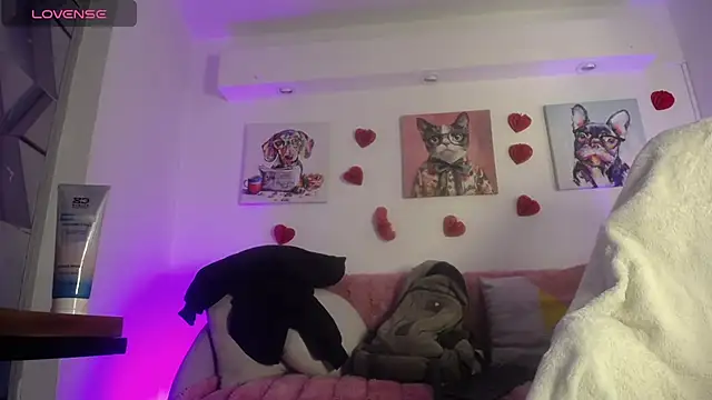 Snapshot of King_Malik chatting on February 24, 1:09 pm King Malik online show from February 24, 1:09 pm