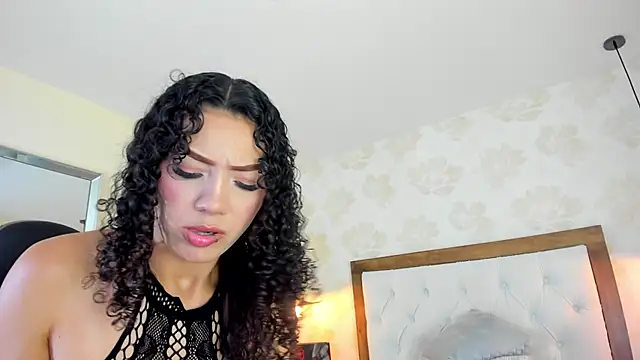 Snapshot of IRISCLARK1 chatting on July 6, 7:05 pm IRISCLARK1 online show from July 6, 7:05 pm