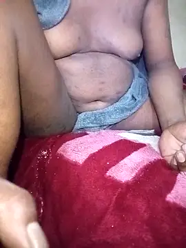 OnlyMoneyIwanT online show from March 9, 9:30 pm