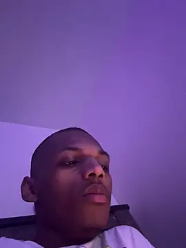 Snapshot of zeeeky_33deep chatting on April 1, 11:46 pm zeeeky 33deep online show from April 1, 11:46 pm