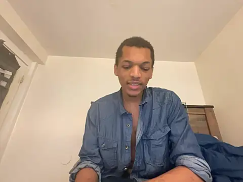 Snapshot of zeeeky_33deep chatting on June 24, 3:49 am zeeeky 33deep online show from June 24, 3:49 am