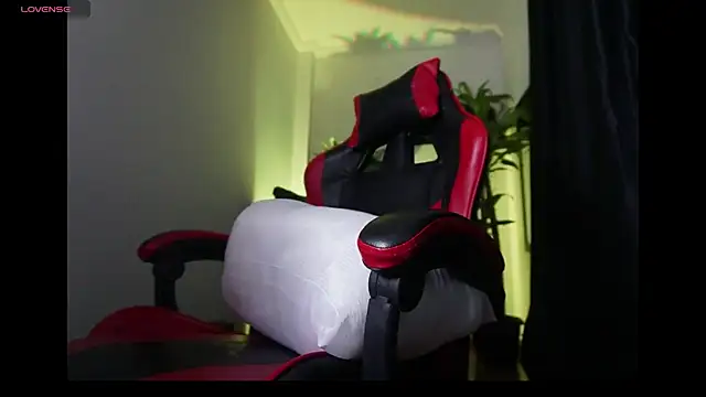 Snapshot of valkyria_12 chatting on September 9, 10:53 pm valkyria 12 online show from September 9, 10:53 pm