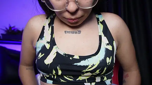 Snapshot of valkyria_12 chatting on October 18, 9:04 pm valkyria 12 online show from October 18, 9:04 pm