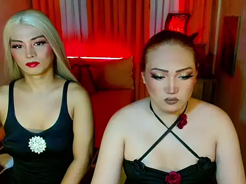 LillyLoveYou online show from July 17, 2:24 pm
