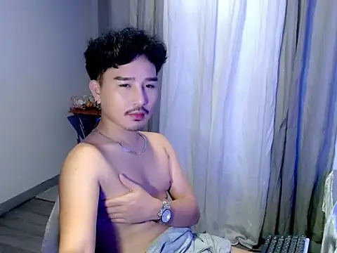 Snapshot of cute_richard24 chatting on June 25, 7:29 pm cute richard24 online show from June 25, 7:29 pm