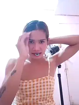 Snapshot of cute_vanessa12 chatting on September 26, 5:17 pm cute vanessa12 online show from September 26, 5:17 pm