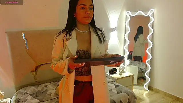 Rosalind tay online show from October 23, 10:58 am