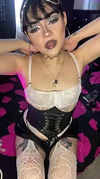 Snapshot of venusobryan_55 chatting on May 29, 9:46 pm venusobryan 55 online show from May 29, 9:46 pm