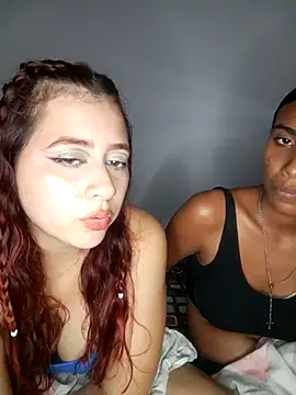 Chloe Sky love online show from May 3, 2:17 am