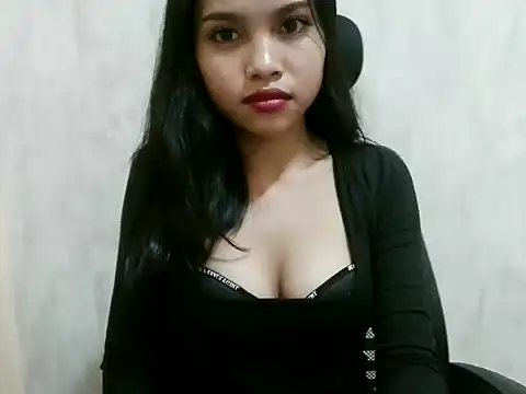 Snapshot of Lovely_angel19 chatting on July 13, 5:54 am Lovely angel19 online show from July 13, 5:54 am