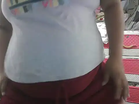 Snapshot of xxwild_pussyxx chatting on January 17, 4:28 am xxwild pussyxx online show from January 17, 4:28 am