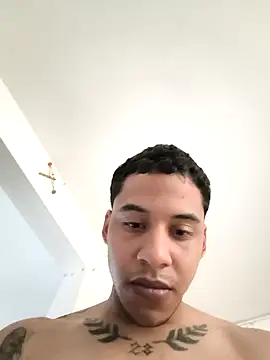 Snapshot of Grasonxxx chatting on April 5, 4:26 pm Grasonxxx online show from April 5, 4:26 pm