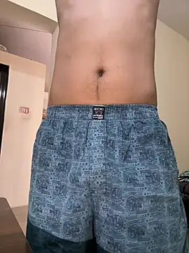 Snapshot of Saifq chatting on February 4, 9:26 am Saifq online show from February 4, 9:26 am