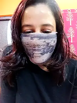 Hotpuja25 online show from February 12, 7:09 pm