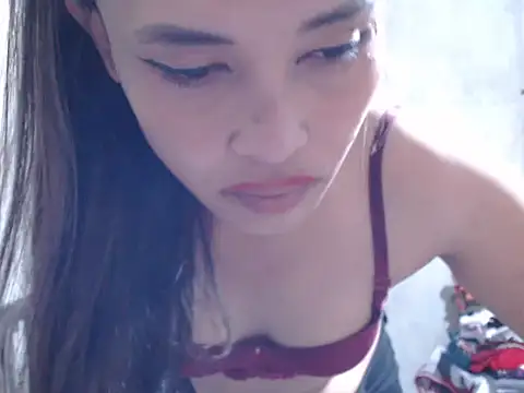 Snapshot of Wiynwyn_Delamerced1989 chatting on May 15, 11:50 am Wiynwyn Delamerced1989 online show from May 15, 11:50 am