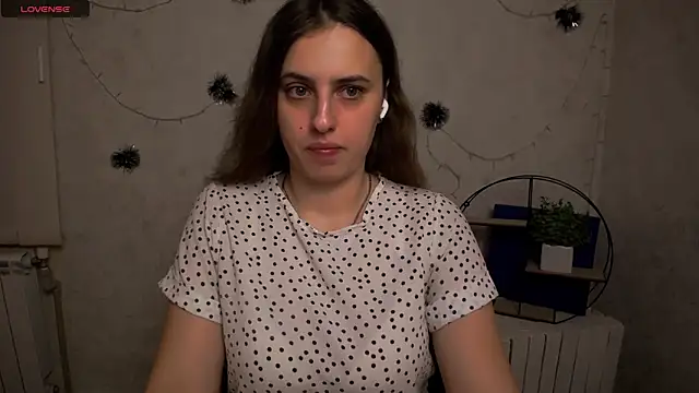 AmandaDimond  online show from February 14, 1:08 pm