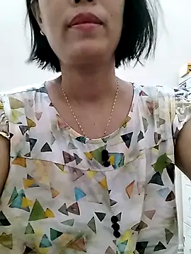 Snapshot of love_sexy090 chatting on May 15, 11:23 pm love sexy090 online show from May 15, 11:23 pm