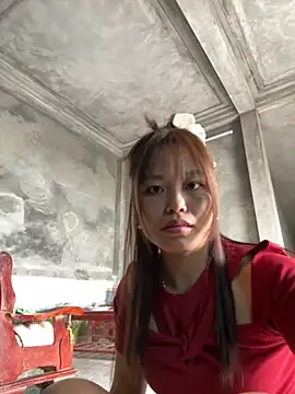 Snapshot of MychuSweet chatting on October 20, 2:12 am MychuSweet online show from October 20, 2:12 am