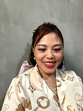 Snapshot of MychuSweet chatting on November 20, 6:35 am MychuSweet online show from November 20, 6:35 am