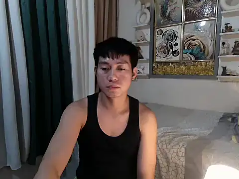 Snapshot of xshyboyx chatting on May 22, 1:50 pm xshyboyx online show from May 22, 1:50 pm