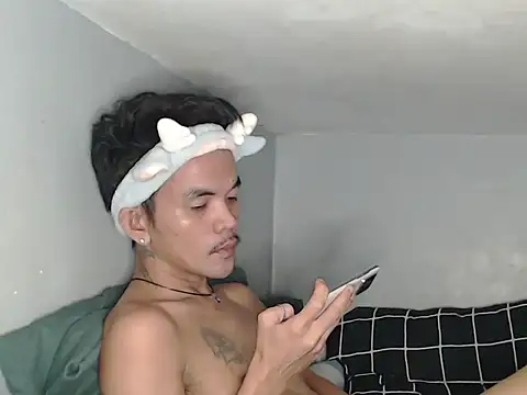 Natsboii online show from April 28, 10:59 pm