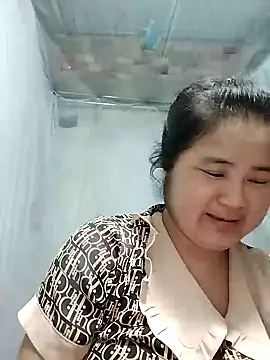 Snapshot of BigBoobs186 chatting on November 15, 12:23 pm BigBoobs186 online show from November 15, 12:23 pm