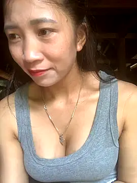 ThiHa003 online show from October 7, 4:42 am