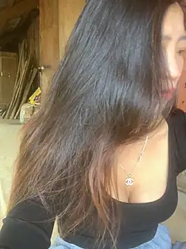 ThiHa003 online show from October 31, 1:50 am