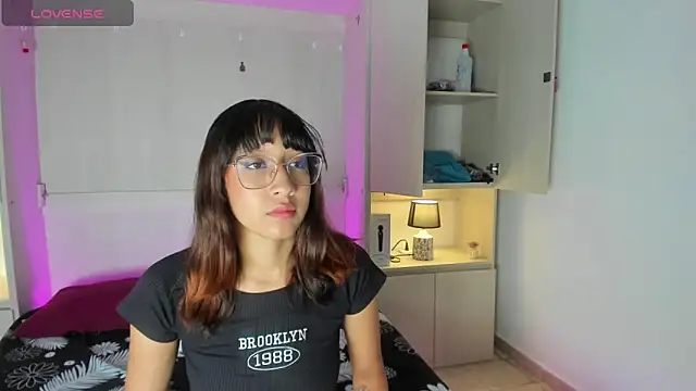 Snapshot of CamiGox chatting on October 10, 8:08 pm CamiGox online show from October 10, 8:08 pm