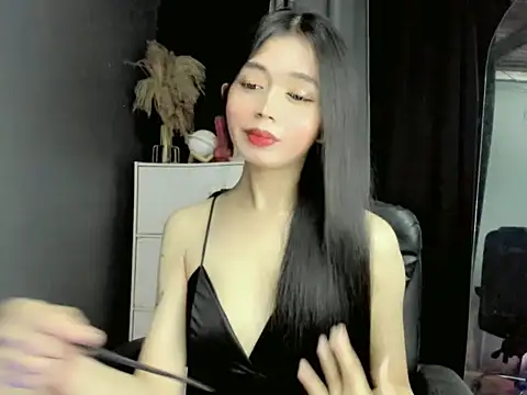 Snapshot of LexiLove chatting on September 23, 10:51 am LexiLove online show from September 23, 10:51 am