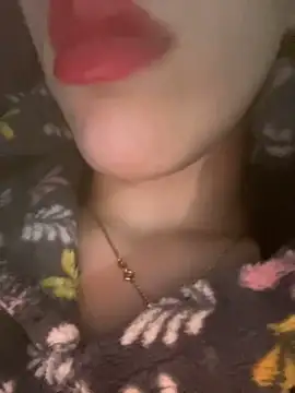 Mimisixo online show from November 3, 10:42 pm