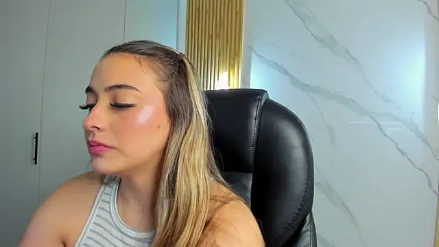 KYLIE JONES6 online show from September 30, 2:49 am