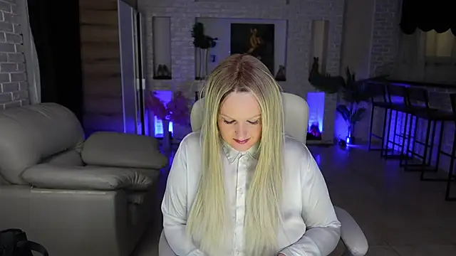 MariemLui online show from May 28, 3:53 pm