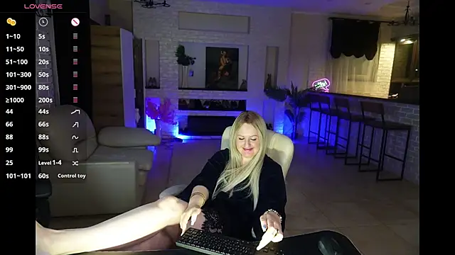 MariemLui online show from June 13, 3:04 am