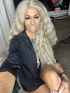 dutchbarbie online show from October 3, 7:33 pm