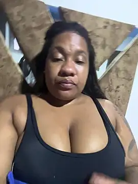 Snapshot of Sam_Blue chatting on July 5, 4:30 am Sam Blue online show from July 5, 4:30 am