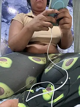 Snapshot of Sam_Blue chatting on July 19, 5:05 pm Sam Blue online show from July 19, 5:05 pm