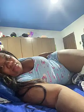 Snapshot of Sam_Blue chatting on July 21, 1:24 pm Sam Blue online show from July 21, 1:24 pm