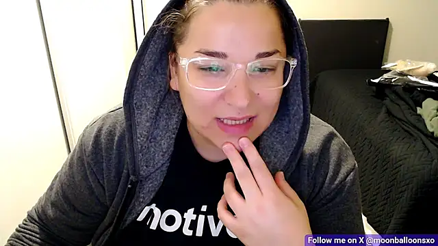 MoonBalloons online show from November 16, 7:14 am